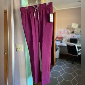 2 pair of Wonderwink scrubs